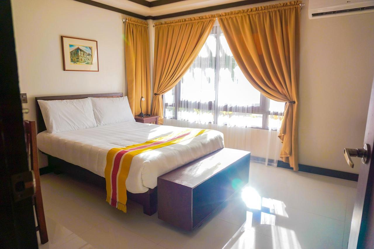 Veranda Hotel Paoay Exteriör bild