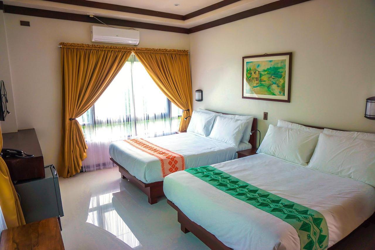 Veranda Hotel Paoay Exteriör bild